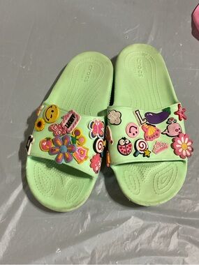 CROCS Kids Mint Green Slide Sandals with Colorful Jibbitz Charms 1007